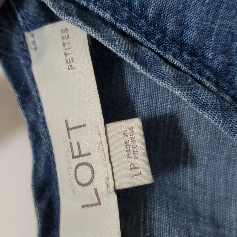 LOFT Button-Back Denim Top - Picture 3 of 5